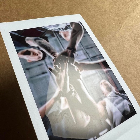 One direction Polaroid - Picture 4 of 6